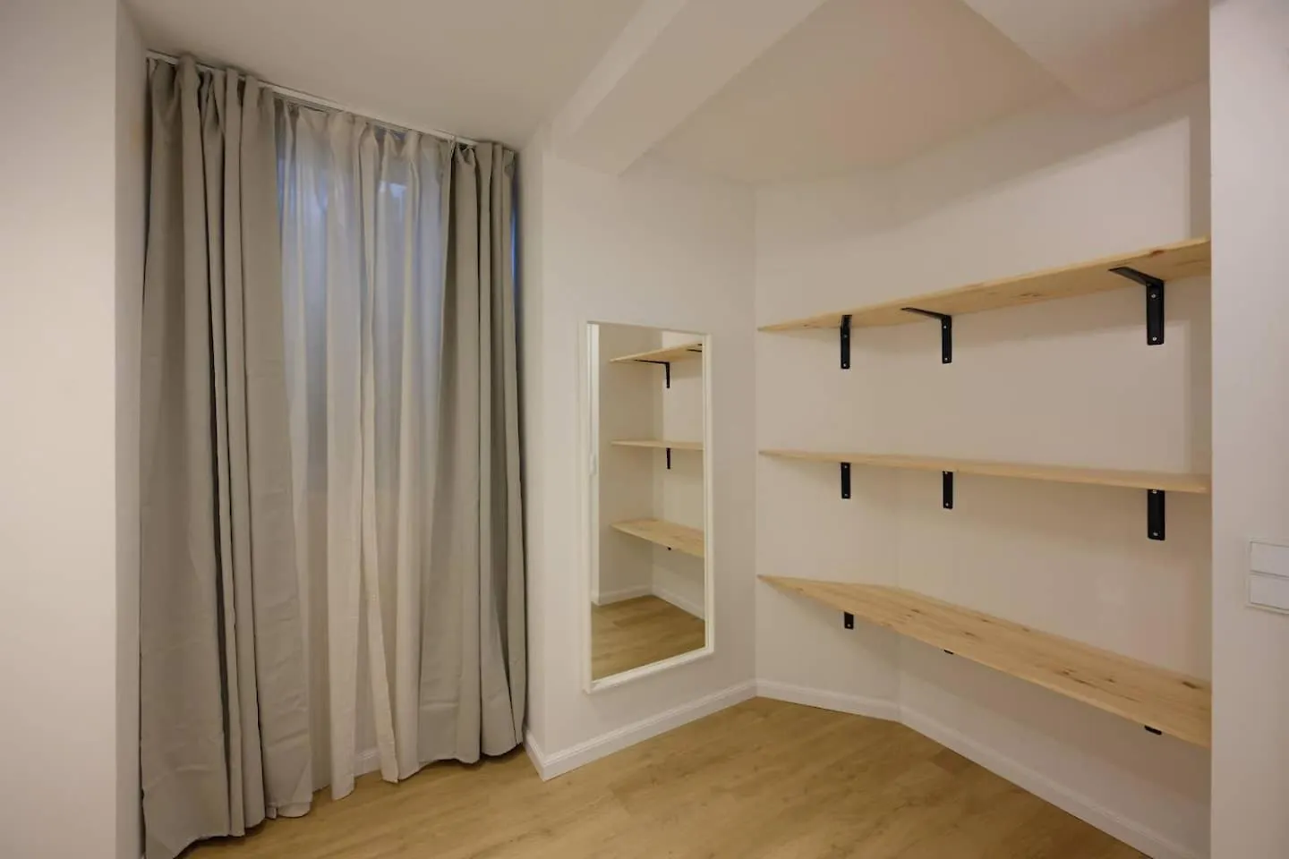 Spacious Apartments In Mitte- Feel The Citycenter Berlin Tyskland