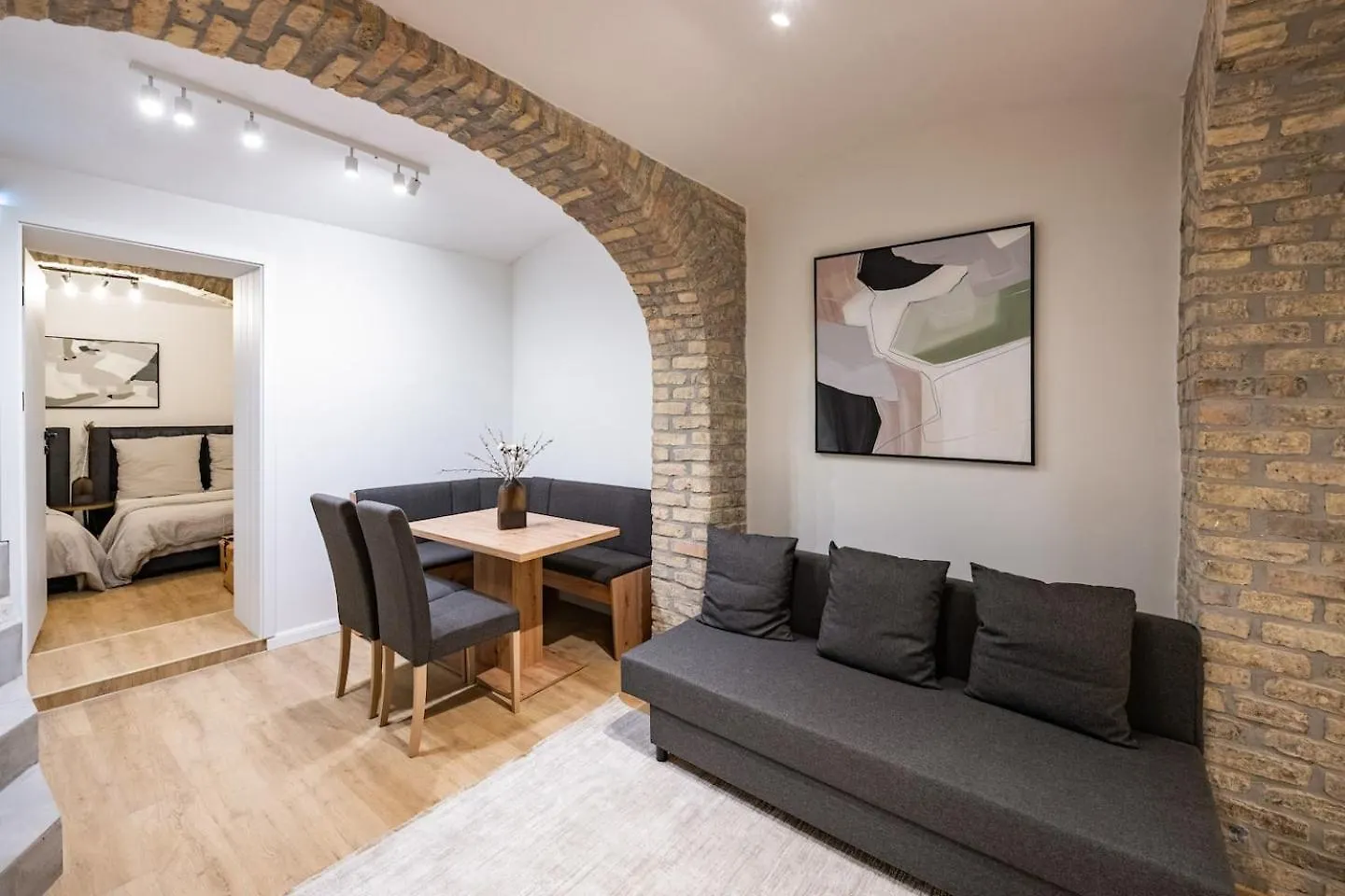 Spacious Apartments In Mitte- Feel The Citycenter Berlin Tyskland