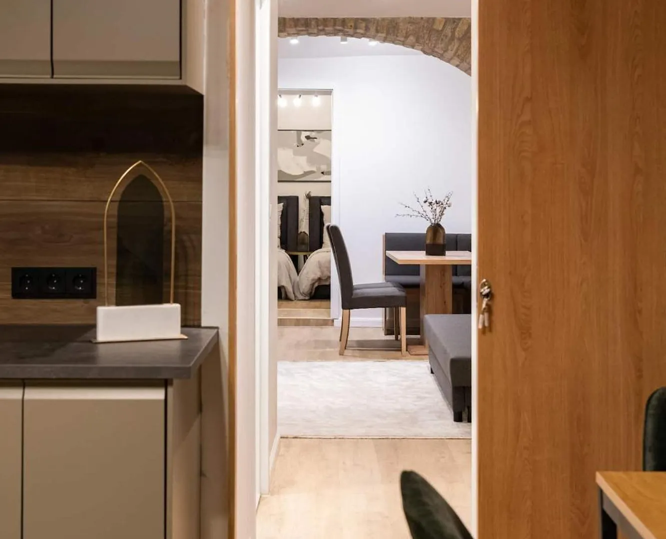 Spacious Apartments In Mitte- Feel The Citycenter Berlin
