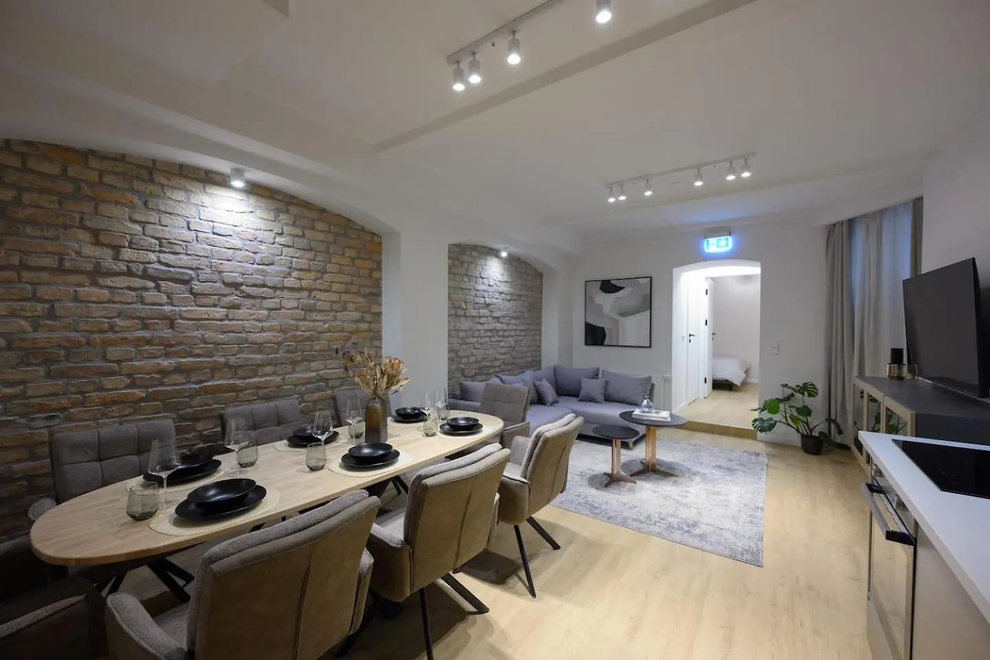 Spacious Apartments In Mitte- Feel The Citycenter Berlin