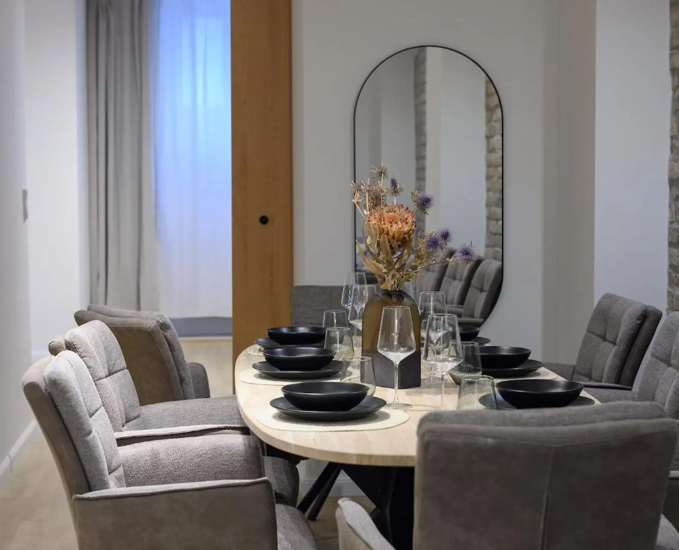 Spacious Apartments In Mitte- Feel The Citycenter Berlin